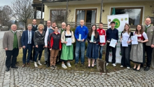 b1b75bfe-a476-446f-a83b-68ad73e63156